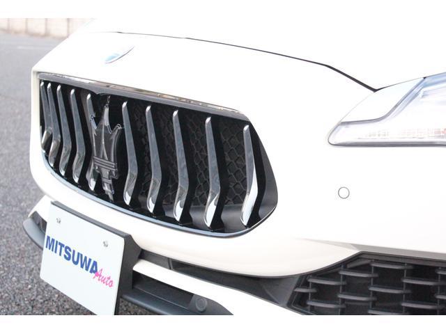 クアトロポルテ 8.4インチ AppleCarPlayナビ レッドレザー D車・SR・コンフォート&アシスタンスPKG・ハーマンカードン・レッドレザー・アダプティブクルーズ・レッドキャリパー・ウラ―ノ20AW・ウッドパネル・フィルム・GPSレーダー&ドラレコ・キャンセラー(12枚目)