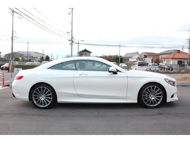 Ｓクラス Ｓ５５０　クーペ　ＡＭＧライン　８７００ｋｍ　Ｄ車・右Ｈ・パノラミックルーフ・黒革ベンチレーション・ブルメスターサウンド・パフュームアトマイザー・ヘッドアップディスプレイ・３６０°カメラ・Ｐトランク・純正ナビ地デジＢカメラ・純正２０ＡＷ・ＥＴＣ（2枚目）