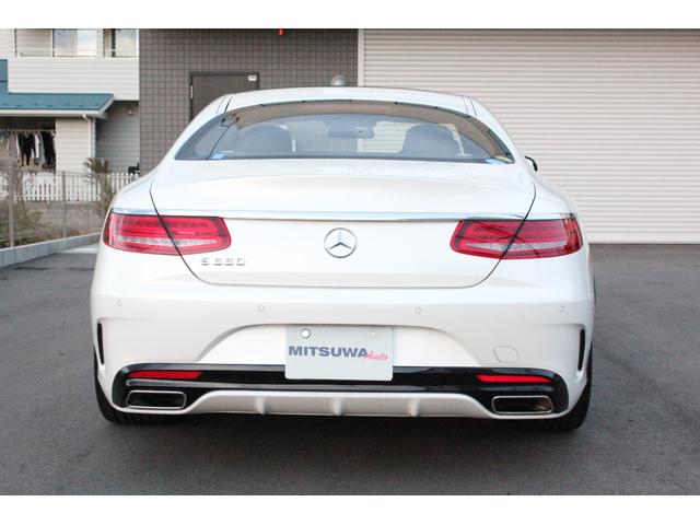 Ｓクラス Ｓ５５０　クーペ　ＡＭＧライン　８７００ｋｍ　Ｄ車・右Ｈ・パノラミックルーフ・黒革ベンチレーション・ブルメスターサウンド・パフュームアトマイザー・ヘッドアップディスプレイ・３６０°カメラ・Ｐトランク・純正ナビ地デジＢカメラ・純正２０ＡＷ・ＥＴＣ（5枚目）