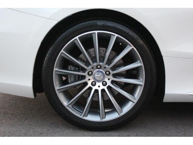 Ｓクラス Ｓ５５０　クーペ　ＡＭＧライン　８７００ｋｍ　Ｄ車・右Ｈ・パノラミックルーフ・黒革ベンチレーション・ブルメスターサウンド・パフュームアトマイザー・ヘッドアップディスプレイ・３６０°カメラ・Ｐトランク・純正ナビ地デジＢカメラ・純正２０ＡＷ・ＥＴＣ（13枚目）
