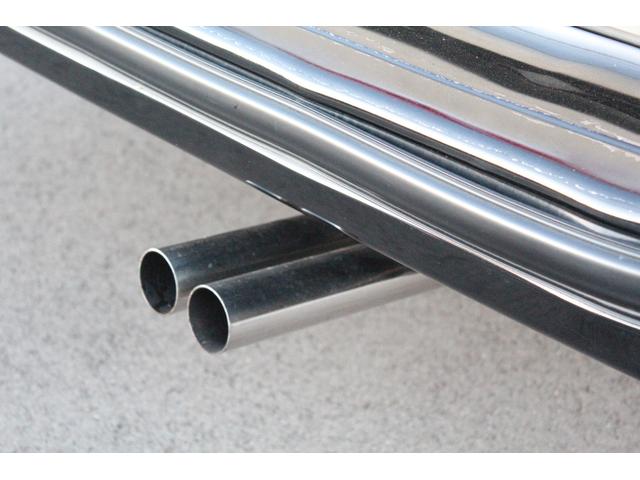 クラウン ２．８ロイヤルサルーン　鬼クラ　後期型　フェンダーミラー・純正カセットデッキ・純正ステアリング＆シフトノブ・オートクルーズ・オートエアコン・パワーウインドゥー・ＣＯＯＬＢＯＸ・デジタル時計・ローダウン・純正１４インチアルミ（11枚目）