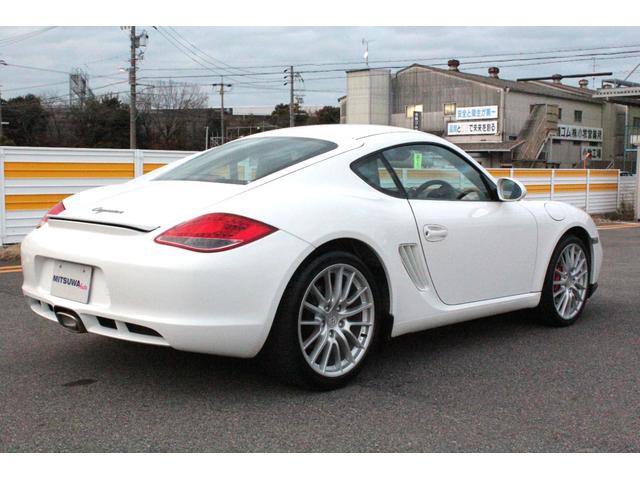 ケイマン ベースグレード2.9 スポーツクロノPKG 純正OP19AW 後期モデル・D車・右H・PDK・スポーツクロノPKG・ハーフレザー・シートヒーター・純正ナビ・CD・DVDビデオ・地デジ・BTオーディオ・ETC・レッドキャリパー・OPスポーツデザイン19AW(3枚目)