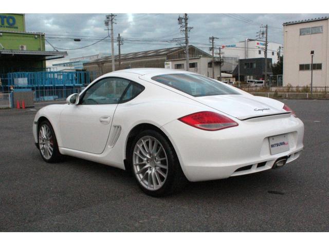 ケイマン ベースグレード2.9 スポーツクロノPKG 純正OP19AW 後期モデル・D車・右H・PDK・スポーツクロノPKG・ハーフレザー・シートヒーター・純正ナビ・CD・DVDビデオ・地デジ・BTオーディオ・ETC・レッドキャリパー・OPスポーツデザイン19AW(6枚目)