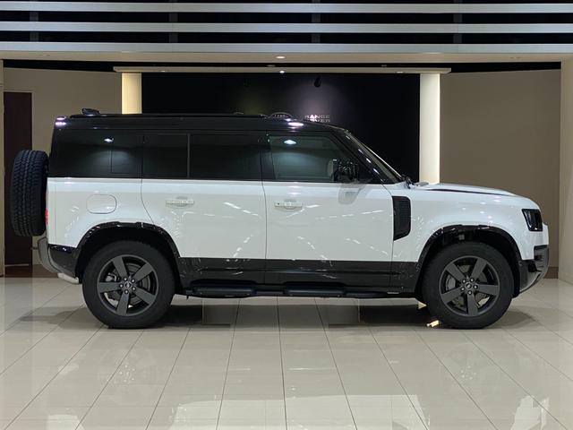 ディフェンダー 110X-ダイナミックHSE D350 5人乗 エアサス サンルーフ 20AW シートクーラー&ヒーター リヤクーリングアシスト デジタルミラー フル液晶メーター マトリクスLEDヘッド フォグランプ メリディアン 空気清浄システム HUD(4枚目)