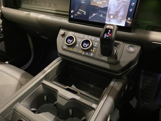 ディフェンダー 110X-ダイナミックHSE D350 5人乗 エアサス サンルーフ 20AW シートクーラー&ヒーター リヤクーリングアシスト デジタルミラー フル液晶メーター マトリクスLEDヘッド フォグランプ メリディアン 空気清浄システム HUD(11枚目)