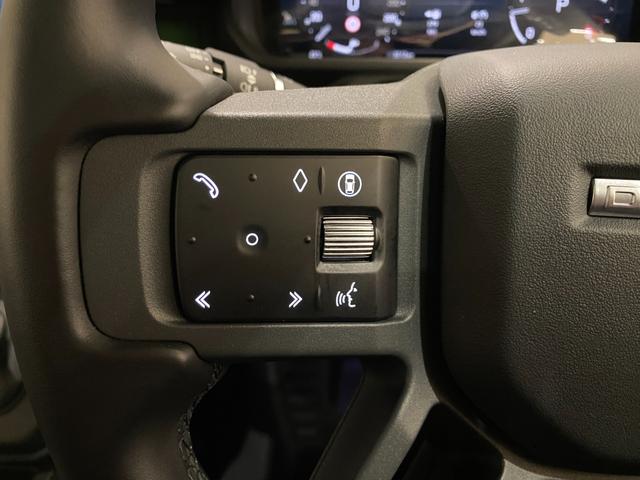 ディフェンダー 110X-ダイナミックHSE D350 5人乗 エアサス サンルーフ 20AW シートクーラー&ヒーター リヤクーリングアシスト デジタルミラー フル液晶メーター マトリクスLEDヘッド フォグランプ メリディアン 空気清浄システム HUD(45枚目)