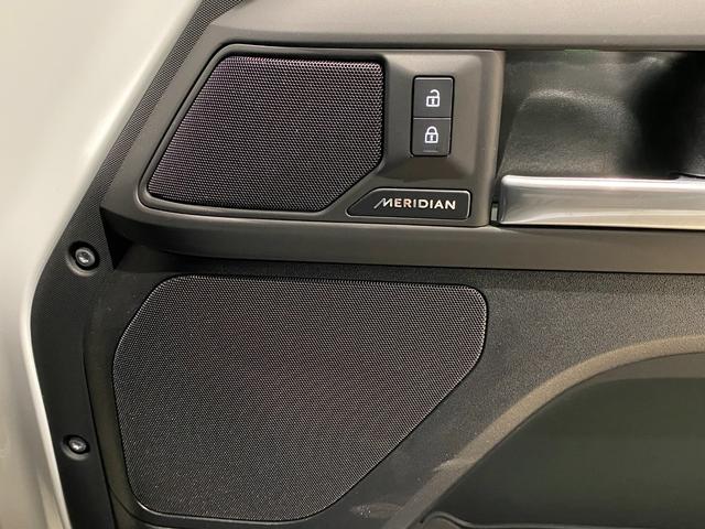 ディフェンダー 110X-ダイナミックHSE D350 5人乗 エアサス サンルーフ 20AW シートクーラー&ヒーター リヤクーリングアシスト デジタルミラー フル液晶メーター マトリクスLEDヘッド フォグランプ メリディアン 空気清浄システム HUD(54枚目)