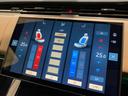 【エアコン】も【シートクーラー&ヒーター】タッチパネルから操作します。 それぞれ3段階に温度調整が可能です。 シートクーラーはフロントだけでなく、リヤシートにも装備されています。