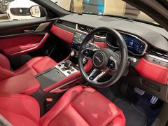 �ɥ��򳫤���������ȡ�ưʪ�Υ��㥬���ε�©��θ�ư��Ʊ������ʬ�ˣ�����Υꥺ����֤����Ǥ��륹�����ȥ����å��������å��򲡤����ܳФ������ɷ�Ū����Ӭ��夲�륨�󥸥󡣥��㥬�������ʡ��Υ����ˡ��� 3