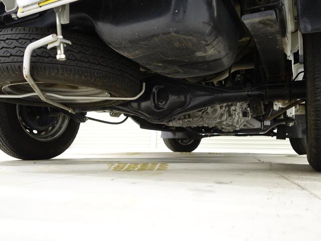 KC エアコン・パワステ 2型 4WD 5MT(33枚目)