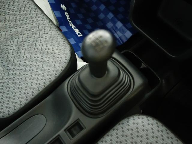 キャリイトラック KCエアコンパワステ 4型純正ディスプレイABカメラ 認定中古車 2WD  5速マニュアル セーフティーサポート 純正ディスプレイオーディオ バックカメラ フロアマットバイザー付  整備記録簿 保証書付 Ok保証 オートライト 軽自動車 貨物車(16枚目)