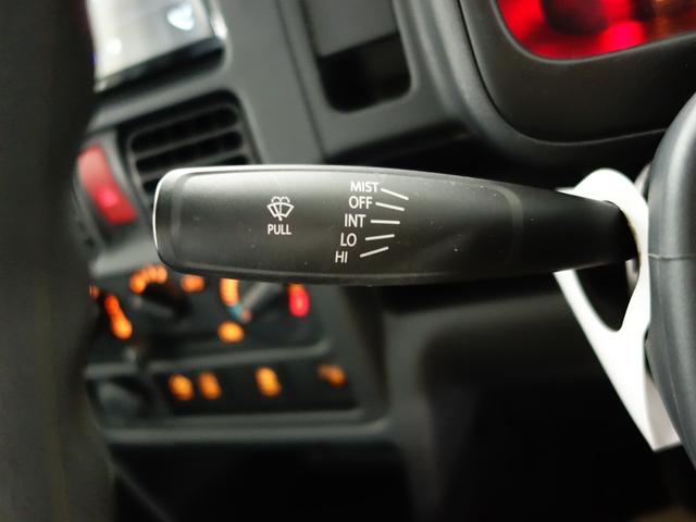 キャリイトラック KCエアコンパワステ 4型純正ディスプレイABカメラ 認定中古車 2WD  5速マニュアル セーフティーサポート 純正ディスプレイオーディオ バックカメラ フロアマットバイザー付  整備記録簿 保証書付 Ok保証 オートライト 軽自動車 貨物車(29枚目)