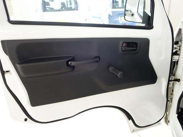キャリイトラック KCエアコンパワステ 4型純正ディスプレイABカメラ 認定中古車 2WD  5速マニュアル セーフティーサポート 純正ディスプレイオーディオ バックカメラ フロアマットバイザー付  整備記録簿 保証書付 Ok保証 オートライト 軽自動車 貨物車(32枚目)