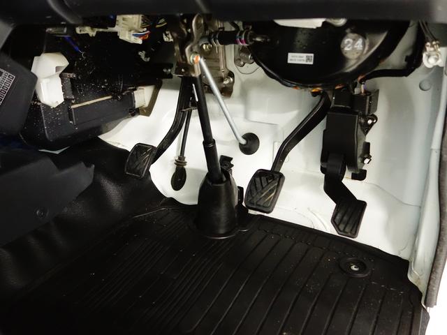 キャリイトラック KCエアコンパワステ 4型純正ディスプレイABカメラ 認定中古車 2WD  5速マニュアル セーフティーサポート 純正ディスプレイオーディオ バックカメラ フロアマットバイザー付  整備記録簿 保証書付 Ok保証 オートライト 軽自動車 貨物車(43枚目)