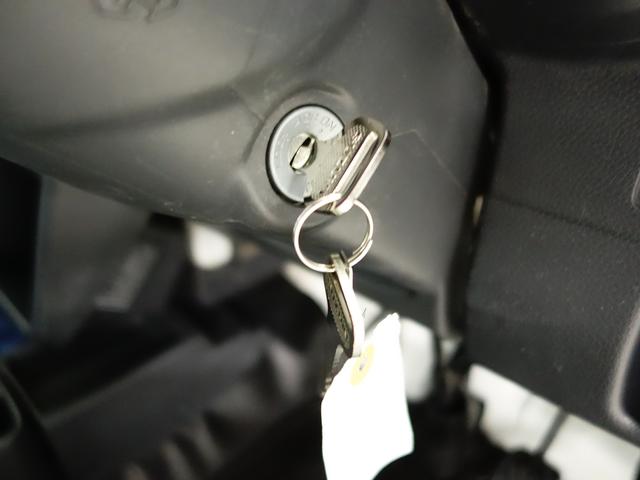 キャリイトラック KCエアコンパワステ 4型純正ディスプレイABカメラ 認定中古車 2WD  5速マニュアル セーフティーサポート 純正ディスプレイオーディオ バックカメラ フロアマットバイザー付  整備記録簿 保証書付 Ok保証 オートライト 軽自動車 貨物車(44枚目)