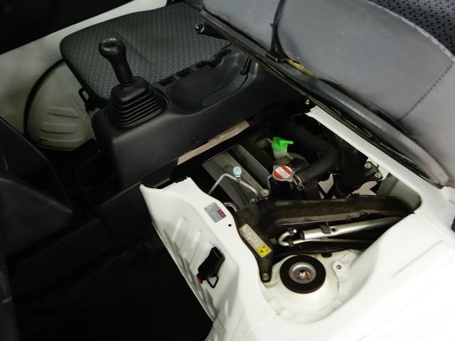 キャリイトラック KCエアコンパワステ 4型純正ディスプレイABカメラ 認定中古車 2WD  5速マニュアル セーフティーサポート 純正ディスプレイオーディオ バックカメラ フロアマットバイザー付  整備記録簿 保証書付 Ok保証 オートライト 軽自動車 貨物車(63枚目)