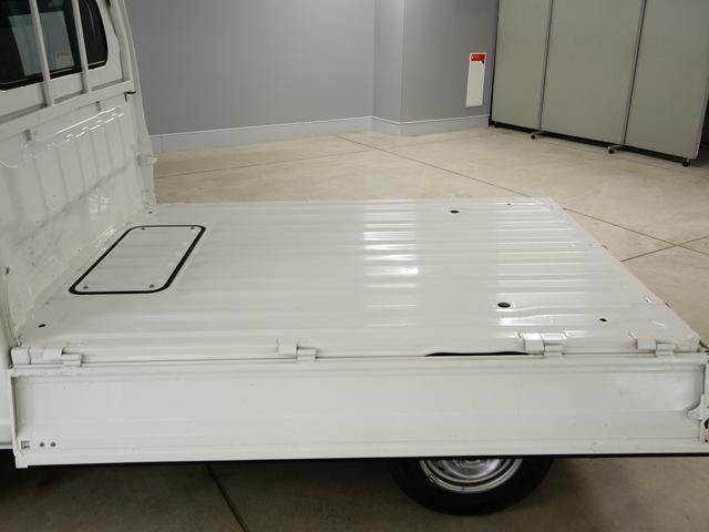 キャリイトラック KCエアコンパワステ 4型純正ディスプレイABカメラ 認定中古車 2WD  5速マニュアル セーフティーサポート 純正ディスプレイオーディオ バックカメラ フロアマットバイザー付  整備記録簿 保証書付 Ok保証 オートライト 軽自動車 貨物車(68枚目)