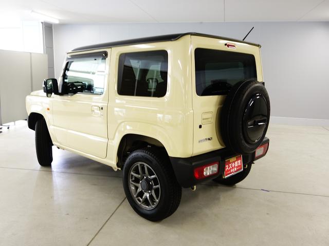 ジムニー XC セーフティサポート 4WD 5速マニュアル OK保証 認定中古車 セーフティサポート 社外ナビ 社外ETC車載器 フロアマットバイザー付 クルーズコントロール シートヒーター アルミホイール LEDヘッドライト オートライト OK保証 軽自動車(7枚目)