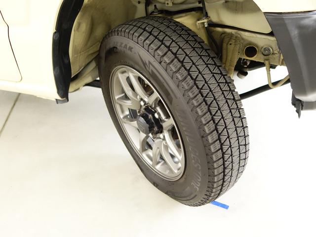 ジムニー XC セーフティサポート 4WD 5速マニュアル OK保証 認定中古車 セーフティサポート 社外ナビ 社外ETC車載器 フロアマットバイザー付 クルーズコントロール シートヒーター アルミホイール LEDヘッドライト オートライト OK保証 軽自動車(73枚目)