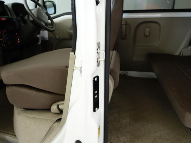 エブリイ PA 5型2WD AGS セーフティーサポート 新車保証継承 認定中古車 セーフティーサポート リヤパーキングセンサー 2WD AGS車 AMFMラジオ オートライト リヤスモークガラス フロアマット 新車保証継承(74枚目)