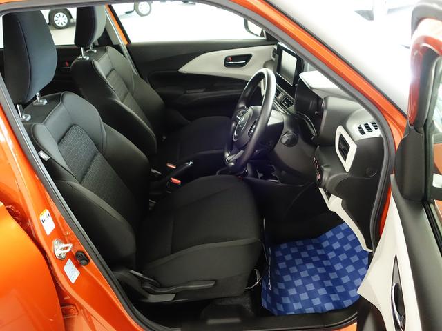 スイフト ＸＧ　セーフティーサポート　ワンオーナー　新車保証継承　認定中古車　セーフティーサポート　リヤパーキングセンサー　ＬＥＤヘッドライト　オートライト　クルーズコントロール　ステレオレス仕様　ステアリングオーディオスイッチ　シートヒーター　フロアマット（18枚目）