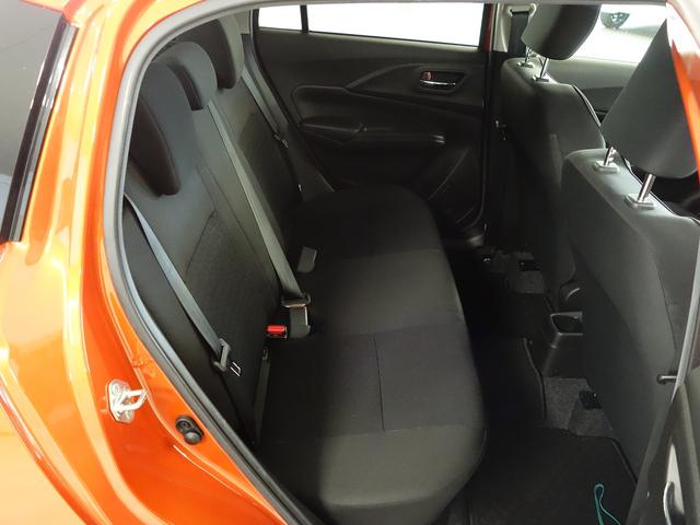 スイフト ＸＧ　セーフティーサポート　ワンオーナー　新車保証継承　認定中古車　セーフティーサポート　リヤパーキングセンサー　ＬＥＤヘッドライト　オートライト　クルーズコントロール　ステレオレス仕様　ステアリングオーディオスイッチ　シートヒーター　フロアマット（19枚目）