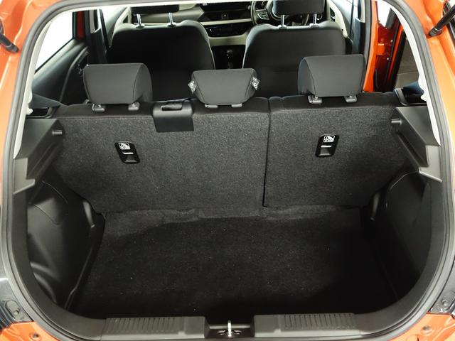 スイフト ＸＧ　セーフティーサポート　ワンオーナー　新車保証継承　認定中古車　セーフティーサポート　リヤパーキングセンサー　ＬＥＤヘッドライト　オートライト　クルーズコントロール　ステレオレス仕様　ステアリングオーディオスイッチ　シートヒーター　フロアマット（20枚目）