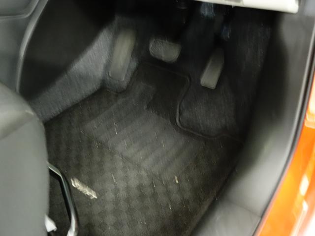 スイフト ＸＧ　セーフティーサポート　ワンオーナー　新車保証継承　認定中古車　セーフティーサポート　リヤパーキングセンサー　ＬＥＤヘッドライト　オートライト　クルーズコントロール　ステレオレス仕様　ステアリングオーディオスイッチ　シートヒーター　フロアマット（28枚目）