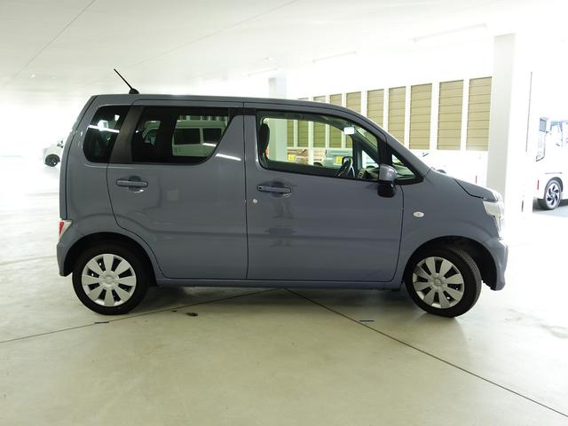 ワゴンＲ ＦＸ　４型　４ＷＤ　　ＣＤステレオ　フロアマット　認定中古車　４ＷＤ　　セーフティーサポート　リヤパーキングセンサー　フロアマット　リヤスモークガラス　キーレスプッシュスタート　　純正ＣＤステレオ　オートエアコン　新車保証継承（10枚目）