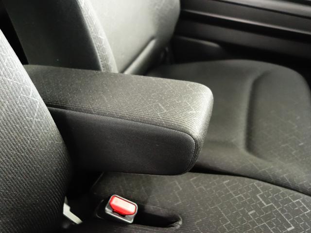 ワゴンＲ ＦＸ　４型　４ＷＤ　　ＣＤステレオ　フロアマット　認定中古車　４ＷＤ　　セーフティーサポート　リヤパーキングセンサー　フロアマット　リヤスモークガラス　キーレスプッシュスタート　　純正ＣＤステレオ　オートエアコン　新車保証継承（27枚目）
