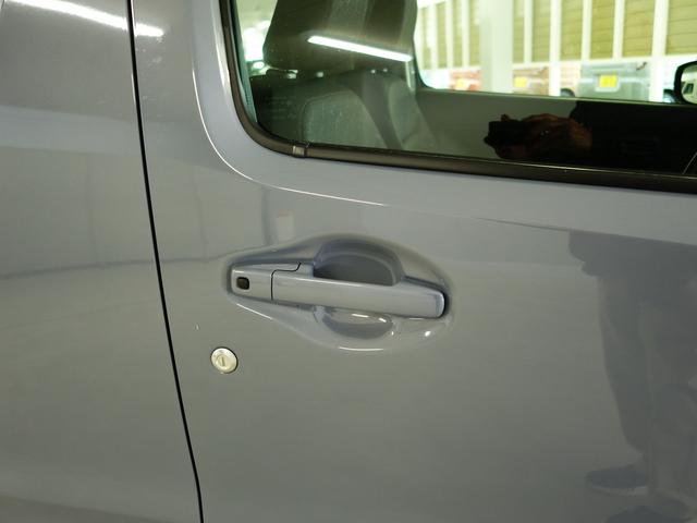 ワゴンＲ ＦＸ　４型　４ＷＤ　　ＣＤステレオ　フロアマット　認定中古車　４ＷＤ　　セーフティーサポート　リヤパーキングセンサー　フロアマット　リヤスモークガラス　キーレスプッシュスタート　　純正ＣＤステレオ　オートエアコン　新車保証継承（33枚目）