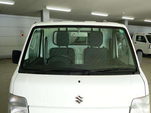 キャリイトラック ＫＵ　エアコン・パワステ　地区限定　ＤＡ６３Ｔ　１０型　パートタイム４ＷＤ　ＡＴ　ラジオ　荷台マット　ゲートアッパープレート　リヤゲートチェーン　フロアゴムマット　ドアバイザー　新車時保証書　取扱説明書　ＯＫ保証ミニ　ワンオーナー（33枚目）