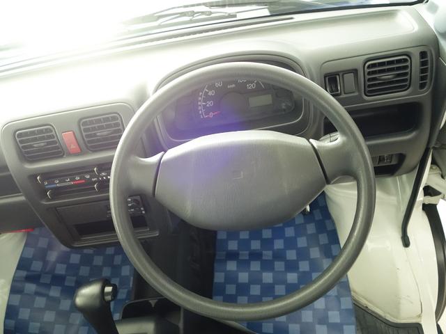 キャリイトラック ＫＵ　エアコン・パワステ　地区限定　ＤＡ６３Ｔ　１０型　パートタイム４ＷＤ　ＡＴ　ラジオ　荷台マット　ゲートアッパープレート　リヤゲートチェーン　フロアゴムマット　ドアバイザー　新車時保証書　取扱説明書　ＯＫ保証ミニ　ワンオーナー（36枚目）