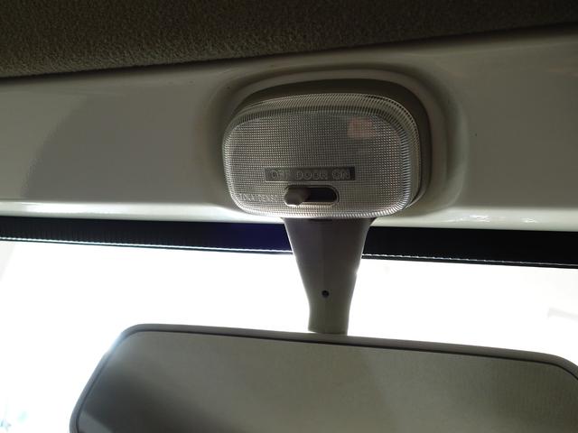 キャリイトラック ＫＵ　エアコン・パワステ　地区限定　ＤＡ６３Ｔ　１０型　パートタイム４ＷＤ　ＡＴ　ラジオ　荷台マット　ゲートアッパープレート　リヤゲートチェーン　フロアゴムマット　ドアバイザー　新車時保証書　取扱説明書　ＯＫ保証ミニ　ワンオーナー（42枚目）