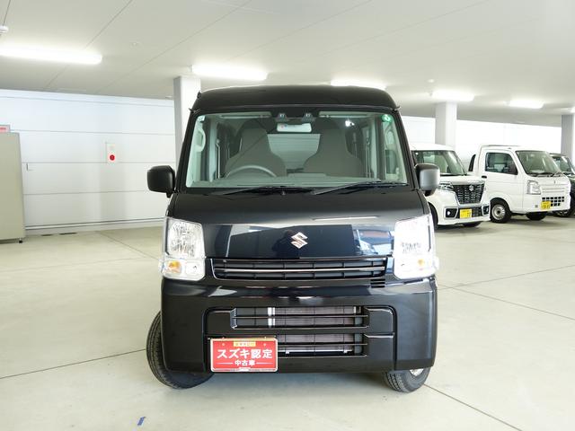 エブリイ ＰＡリミテッド　６型４ＷＤ　　オートマ　セーフティーサポート　認定中古車　４ＷＤ　　セーフティーサポート　リヤパーキングセンサー　アイドリングストップ　フロントパワーウインド　ＡＭＦＭラジオ　オートライト　リヤスモークガラス　キーレスエントリー　軽自動車　貨物車（5枚目）