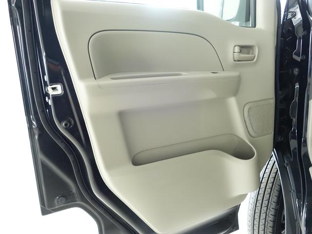 エブリイ ＰＡリミテッド　６型４ＷＤ　　オートマ　セーフティーサポート　認定中古車　４ＷＤ　　セーフティーサポート　リヤパーキングセンサー　アイドリングストップ　フロントパワーウインド　ＡＭＦＭラジオ　オートライト　リヤスモークガラス　キーレスエントリー　軽自動車　貨物車（28枚目）