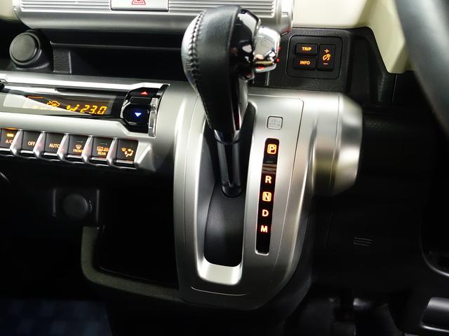 クロスビー HYBRID MZ セーフティサポート全方位モニター付ナビ 認定中古車 セーフティサポート 全方位モニター付8インチナビ 屋根白ツートン クルーズコントロール ビルトインETC車載器 ドライブレコーダー フロアマットバイザー シートヒーター プッシュスタート(17枚目)