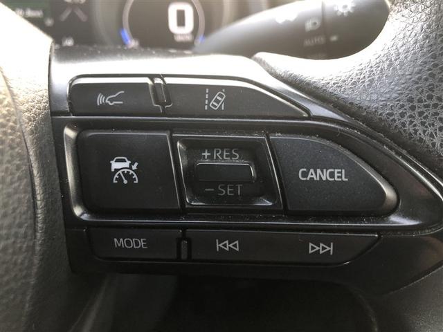 ヤリス ハイブリッドＧ　衝突被害軽減システム　フルセグ　バックカメラ　ＥＴＣ　ミュージックプレイヤー接続可　オートクルーズコントロール　ＬＥＤヘッドランプ　スマートキー　キーレス　ハイブリッド　ワンオーナー（16枚目）