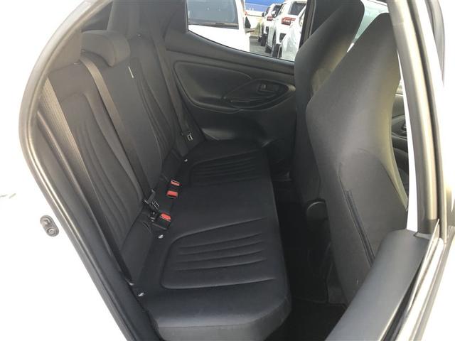 ヤリス ハイブリッドＧ　衝突被害軽減システム　フルセグ　バックカメラ　ＥＴＣ　ミュージックプレイヤー接続可　オートクルーズコントロール　ＬＥＤヘッドランプ　スマートキー　キーレス　ハイブリッド　ワンオーナー（27枚目）