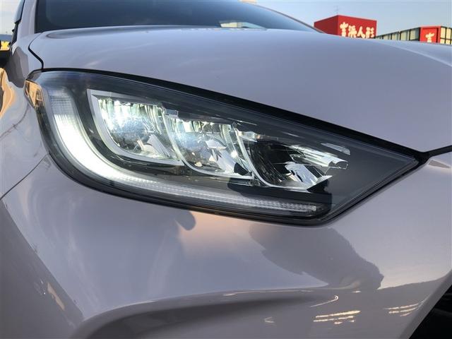 ヤリス ハイブリッドＧ　衝突被害軽減システム　フルセグ　バックカメラ　ＥＴＣ　ミュージックプレイヤー接続可　オートクルーズコントロール　ＬＥＤヘッドランプ　スマートキー　キーレス　ハイブリッド　ワンオーナー（34枚目）