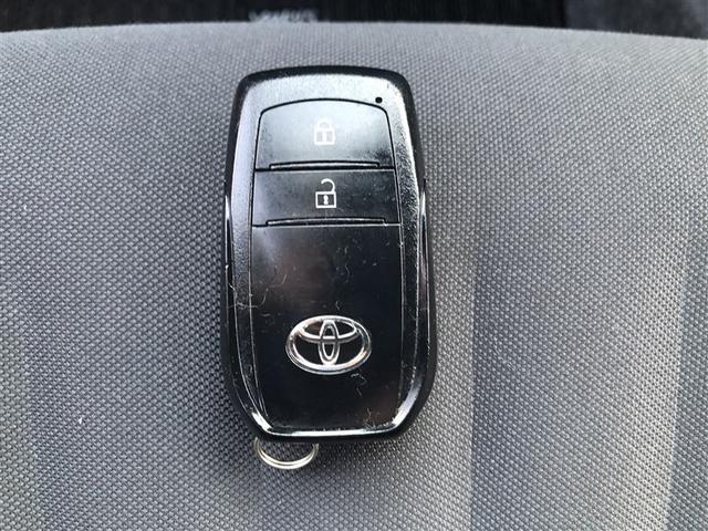 ヤリス ハイブリッドＧ　衝突被害軽減システム　フルセグ　バックカメラ　ＥＴＣ　ミュージックプレイヤー接続可　オートクルーズコントロール　ＬＥＤヘッドランプ　スマートキー　キーレス　ハイブリッド　ワンオーナー（38枚目）
