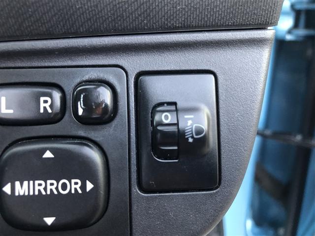 アクア S 初度登録年月から10年間もしくは累計走行距離が20万kmまでハイブリッド機構を無償修理します。ETC CD スマートキー キーレス ハイブリッド ワンオーナー(16枚目)