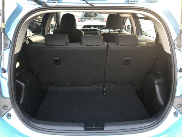 アクア S 初度登録年月から10年間もしくは累計走行距離が20万kmまでハイブリッド機構を無償修理します。ETC CD スマートキー キーレス ハイブリッド ワンオーナー(25枚目)