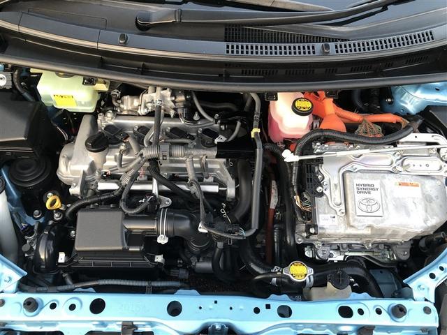 アクア S 初度登録年月から10年間もしくは累計走行距離が20万kmまでハイブリッド機構を無償修理します。ETC CD スマートキー キーレス ハイブリッド ワンオーナー(37枚目)