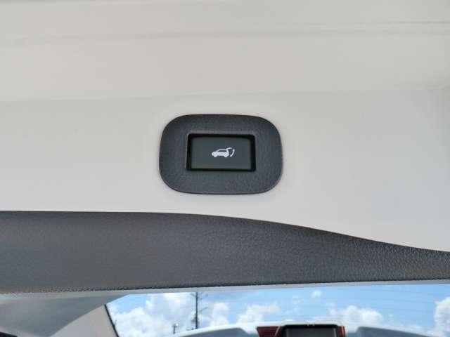 20Xi 4WD プロパイロット☆エマージェンシーブレーキ&踏み間違い防止☆9インチナビ☆LEDヘッドライト☆スマートルームミラー☆オートバックドア☆電動パーキングブレーキ☆BSW+RCTA(17枚目)
