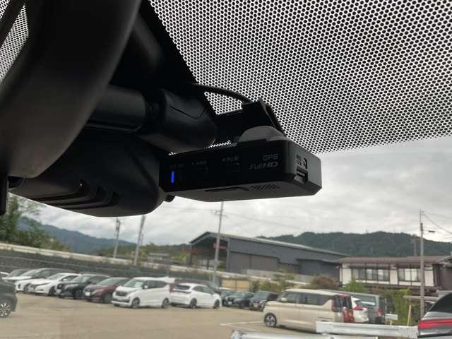 エクストレイル ２．０　２０Ｘ　エマージェンシーブレーキパッケージ　２列車　４ＷＤ（15枚目）