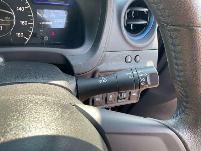ノート e-パワーオーテック FOUR 1.2 e-POWER AUTECH FOUR 4WD 衝突軽減ブレーキ/バックカメラ/横滑り防止(7枚目)