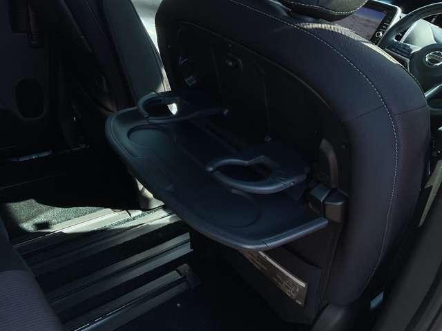 セレナ 2.0 ハイウェイスター プロパイロット エディション 4WD プロパイロット/バックカメラ/横滑り防止/(15枚目)