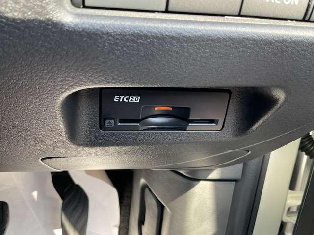 エクストレイル X e-4ORCE エクストリーマーX 雹害車/プロパイロット/アラウンドモニター/SOSコール/USB/インテリジェントルームミラー/ハンドルヒーター/オートライト/シートヒーター/ETC(15枚目)