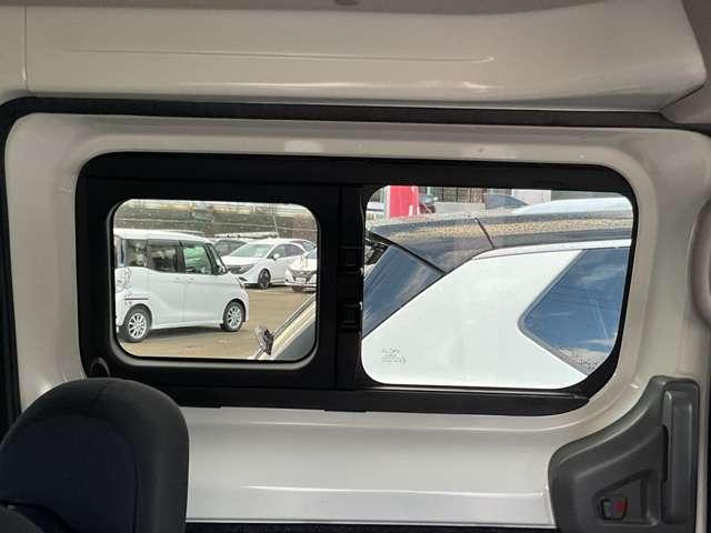 ＮＶ２００バネットバン １．６　ＧＸ　４ＷＤ　雹害車（14枚目）